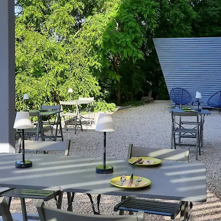 Bed & Breakfast Tuffudesu