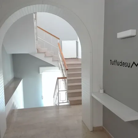 Bed & Breakfast Tuffudesu